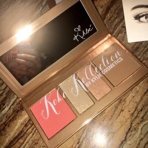 The Kylie Jenner Eyeshadow